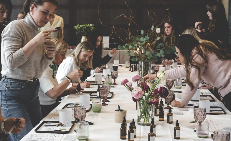 Candle Making Workshop Zurich with Boutique Brunch