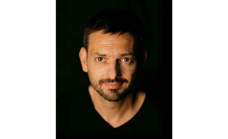 Buchvernissage: Giuliano Musio - Aus anderem Holz