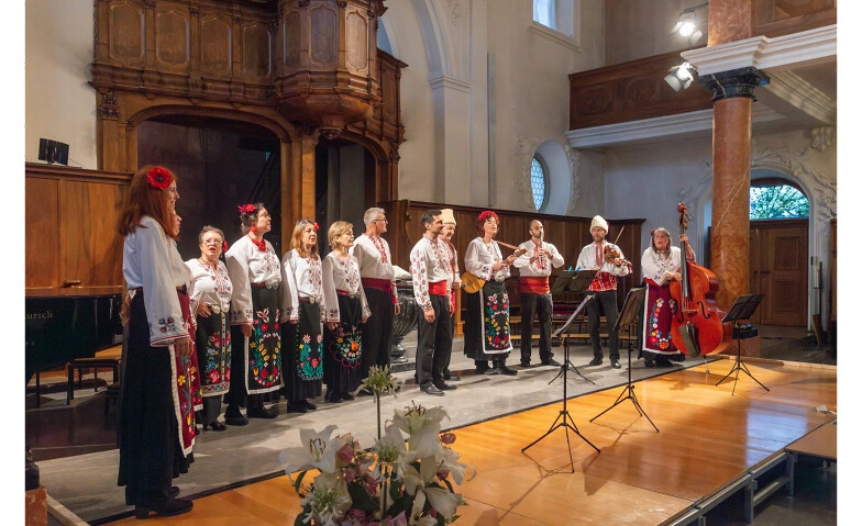 Swiss Bulgarian Choir & Tanzgruppe Ludi Mladi