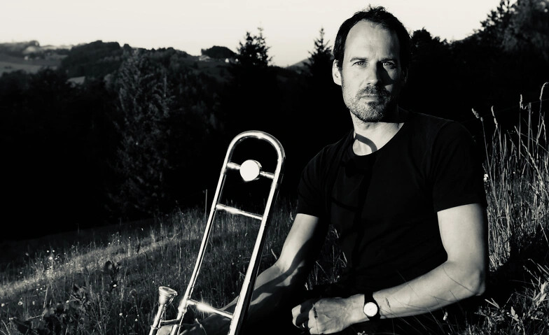 Nils Wogram Solo: "Bright Lights"