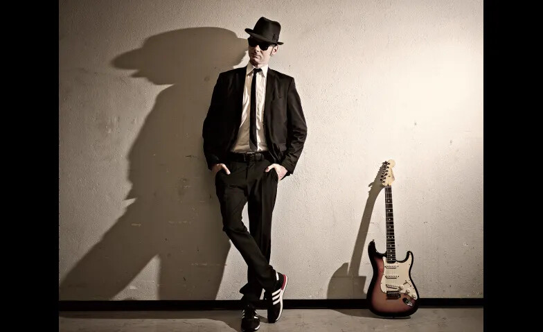 Dan Elwood & the Twisted Smoke Band