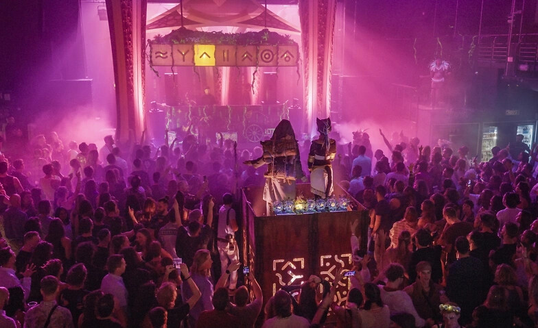 7 VIBES JOURNEY in Zurich