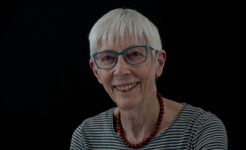 Buchvernissage: Dorothee Degen-Zimmermann - Euch zeig ich's!