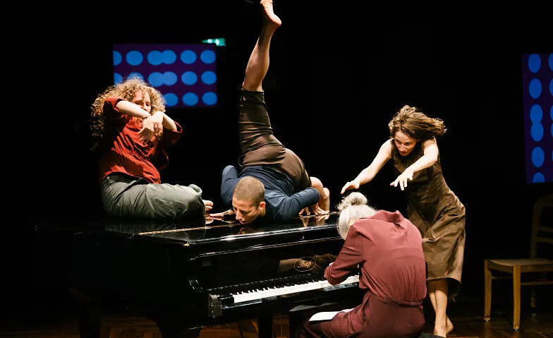 Hidden Heartache – ein Musiktheater in ­Körpersprache