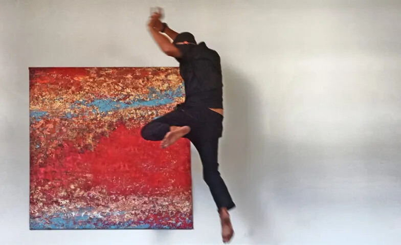 JUMP IN ART !