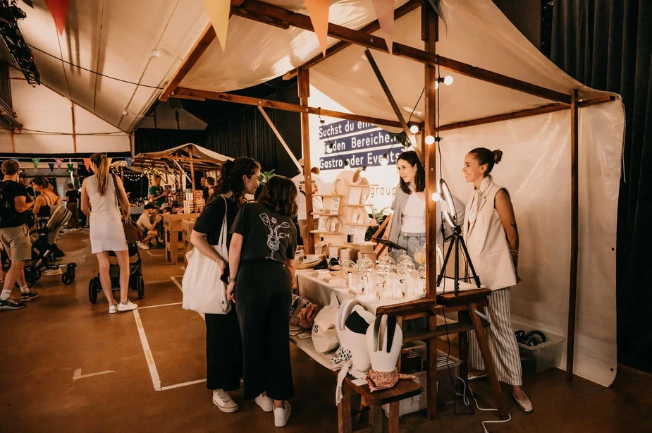 Nachtmarkt im Freiruum